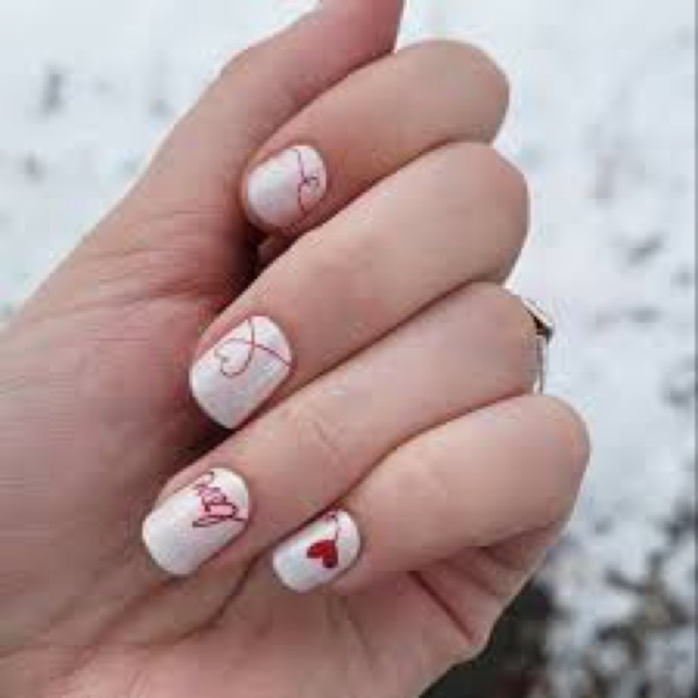LOVE LETTER Retired Color Street Red & White Valentine’s Day Nail Set Love Nails - Picture 6 of 7